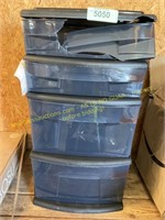 Homz Tall Plastic 4 Drawer Cart (DAMAGED)