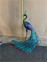Peacock metal bird
