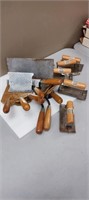 Assorted of construction tools 



Bm