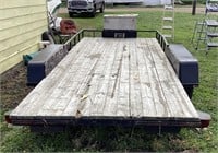 Flatbed car and equipment trailer