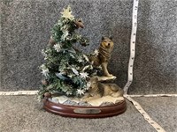Winters Majesty Wolf Christmas Figurine