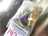 1X, NEW FAUCET MOUNTING KIT W/ BRASS FITTINGS