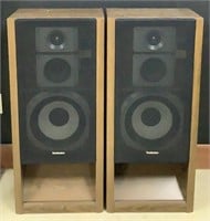 Vintage Pair Technics 3 Way Floor Speakers