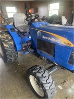 New Holland 4x4 T1510 tractor 329 hours