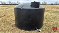 OFFSITE: Blk Poly Tank . Approx 1250 Gal