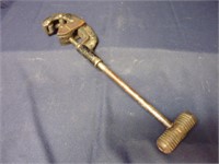VINTAGE PIPE CUTTER