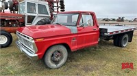 1975 Ford F350 Flatbed Truck