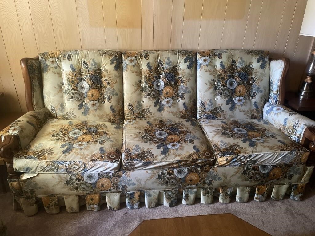 Couch 84 x 36 x 36