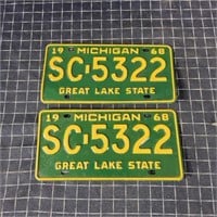 T2 2Pc Michigan license plates 1968