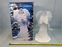 Holiday Ice Sculpture - 19"t