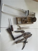 2 can crushers, garden tools, miscellaneous tools