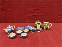 Japan Miniature Tea Set and Cosmos Holly Cream &