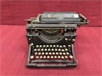 Underwood Typewriter 1920's Black