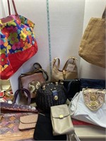Retro leather purse  new Monsanto and more pirses