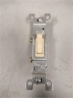 Leviton 1451-I Toggle Switch 15 Amp 120 Volt