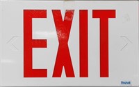3 pcs Emergency Exit Sign

Size
