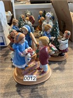 Christmas Figurine Lot (dining room)