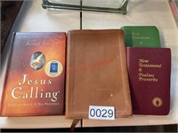 Bible/Religious Books Lot (Dining Room)
