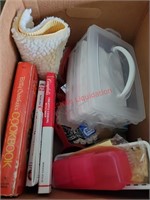 Box Lot: Mixed items (Dining Room)
