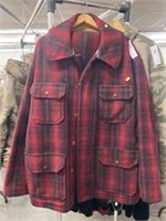Woolrich Size 2XL Coat with Pants