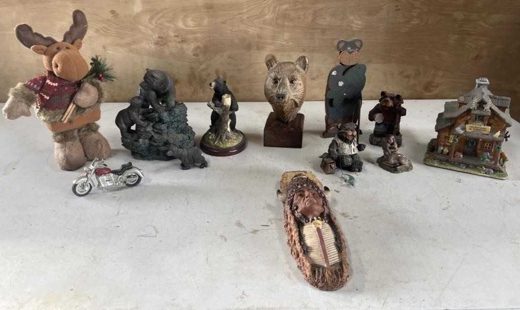 Bear figurines & other animals, fishing lodge