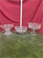 3 glass bowls