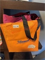Tillamook Insulated Bag (back room)