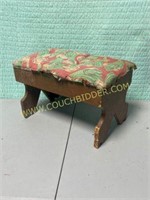handmade apple box stool