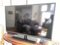 TCL 42" HDMI Flat Screen Television w/ Remote