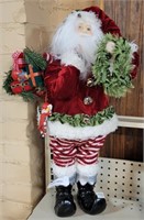 CERAMIC VTG. SANTA CLAUS WITH PACKAGES