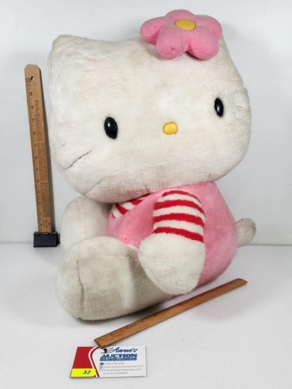 Sanrio Super Size Hello Kitty