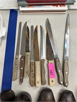 LARGE LOT OF MISC KNIVES
