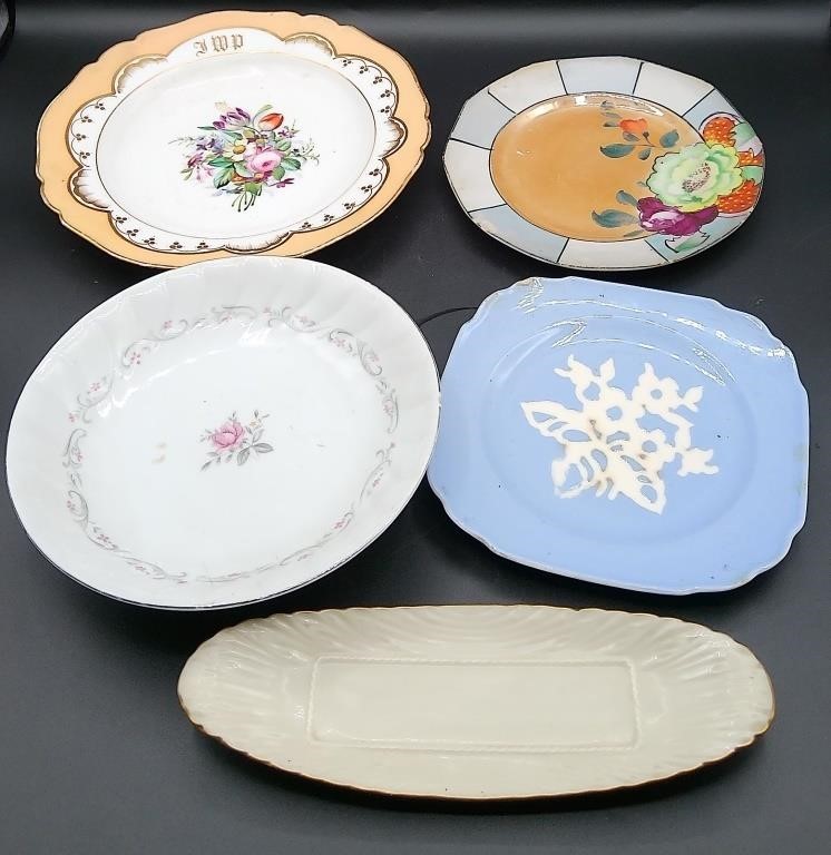 5 pc Small Vintage Plates