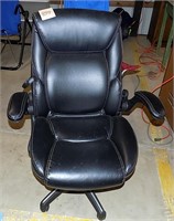 LEATHER OFFICE CHAIR