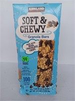 Kirkland soft & chewy granola bars 59ct. BB: 2/25