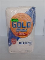 *1 bag is damaged* Gold metal all purpose flour