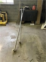 2 load stabilizer bars extendable 7 ft to ?