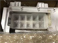 Refrigerator Automatic Icemaker Part