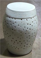 (L) Ceramic Plant Stand. 18 inch