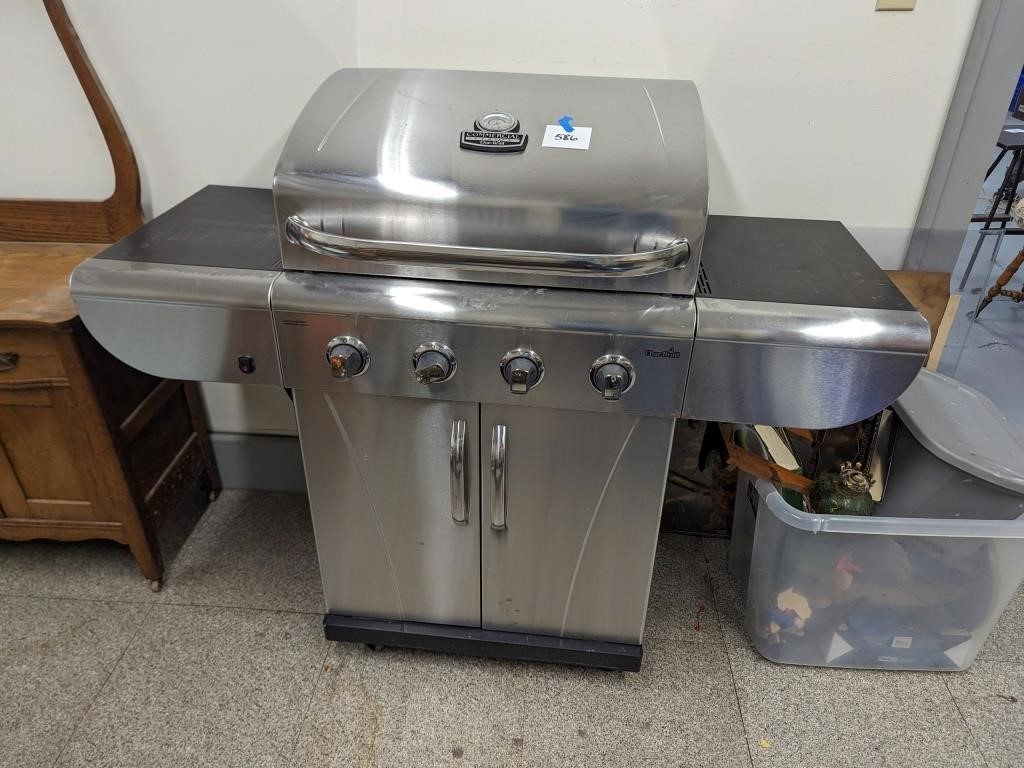 Charbroil Commercial Series Grill