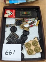 Military Pins and Buttons