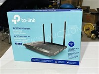 TP-Link AC 1750 Dual band wireless router in box