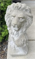 Concrete Lion Statue (L)