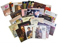 Group of Vintage Vinyl Record Albums - Beatles +++