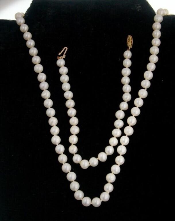 14kt Gold Pearl bracelet and necklace Set