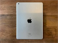 Apple iPads PARTS ONLY