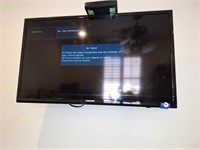 33" SAMSUNG HDMI TV (BUYER TO REMOVE)