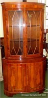 20thc Georgian Style Yew Wood Corner Cabinet