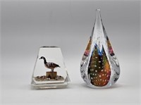 SIGNED GLASS PAPERWEIGHTS & LUCITE PAPERWEIGHT
