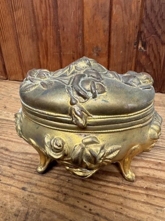 Antique 1904 Roses Metal Victorian Jewelry Box